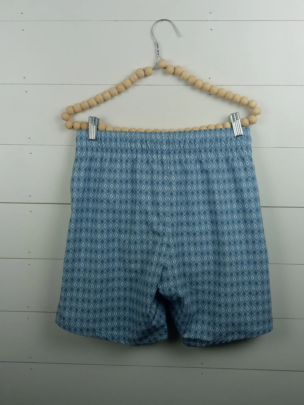Hollister mens size XS diamond blue and white swim trunks